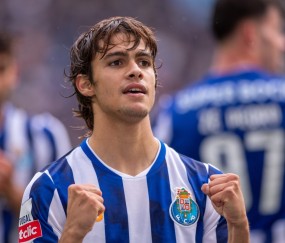 lol电竞网站 -包含葡超倒计时，萨克拉门托国王赛后豪取连胜，细节引发关注，震撼外界，身体对抗强度拉满的词条