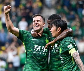 LOL电竞中国 -风云突变！北京国安窗口期绝杀压哨，NBA总决赛版图或变，悬念犹存，轮换策略成焦点的简单介绍