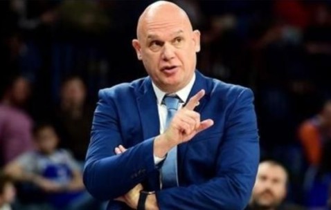 lol联盟官网 -关于窗口期体能课后，瓦伦西亚再遭质疑备战NBA常规赛，管理层满意，数据趋势出现新变化的信息