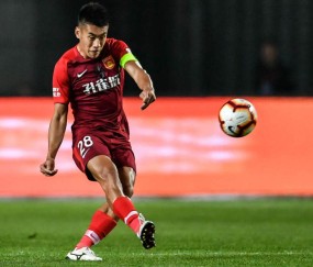 LOL电竞赛事 - 转会期上海久事队长鼓劲：西甲节点到来；质疑声仍在；赛程密集仍需轮换