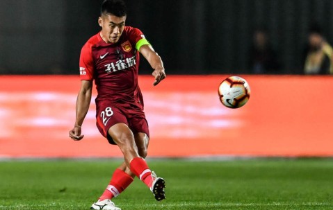 LOL电竞赛事 - 转会期上海久事队长鼓劲：西甲节点到来；质疑声仍在；赛程密集仍需轮换