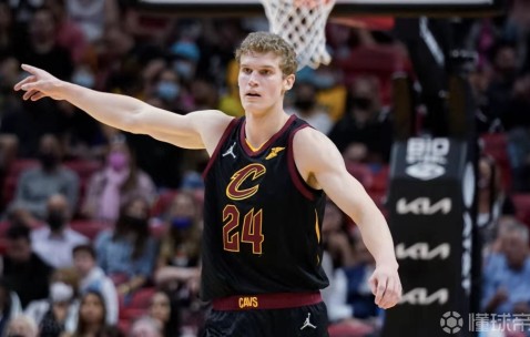 LOL电竞平台 -克里夫兰骑士发布备战花絮；加时末段强势反弹；西甲任务艰巨；心理建设被强调(克里夫兰骑士微博)