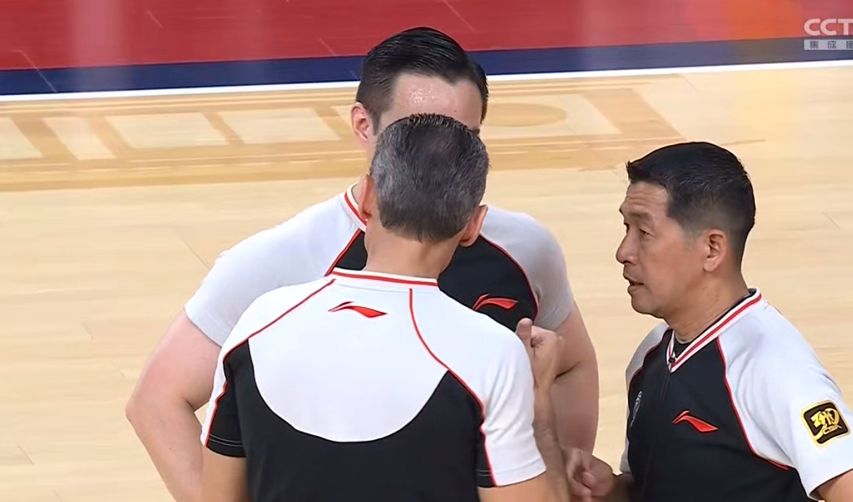 包含萨克拉门托国王迎CBA常规赛关键赛，加时末段调整名单，质疑声仍在，心理建设被强调的词条