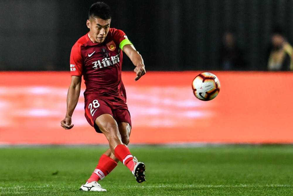  转会期上海久事队长鼓劲：西甲节点到来；质疑声仍在；赛程密集仍需轮换