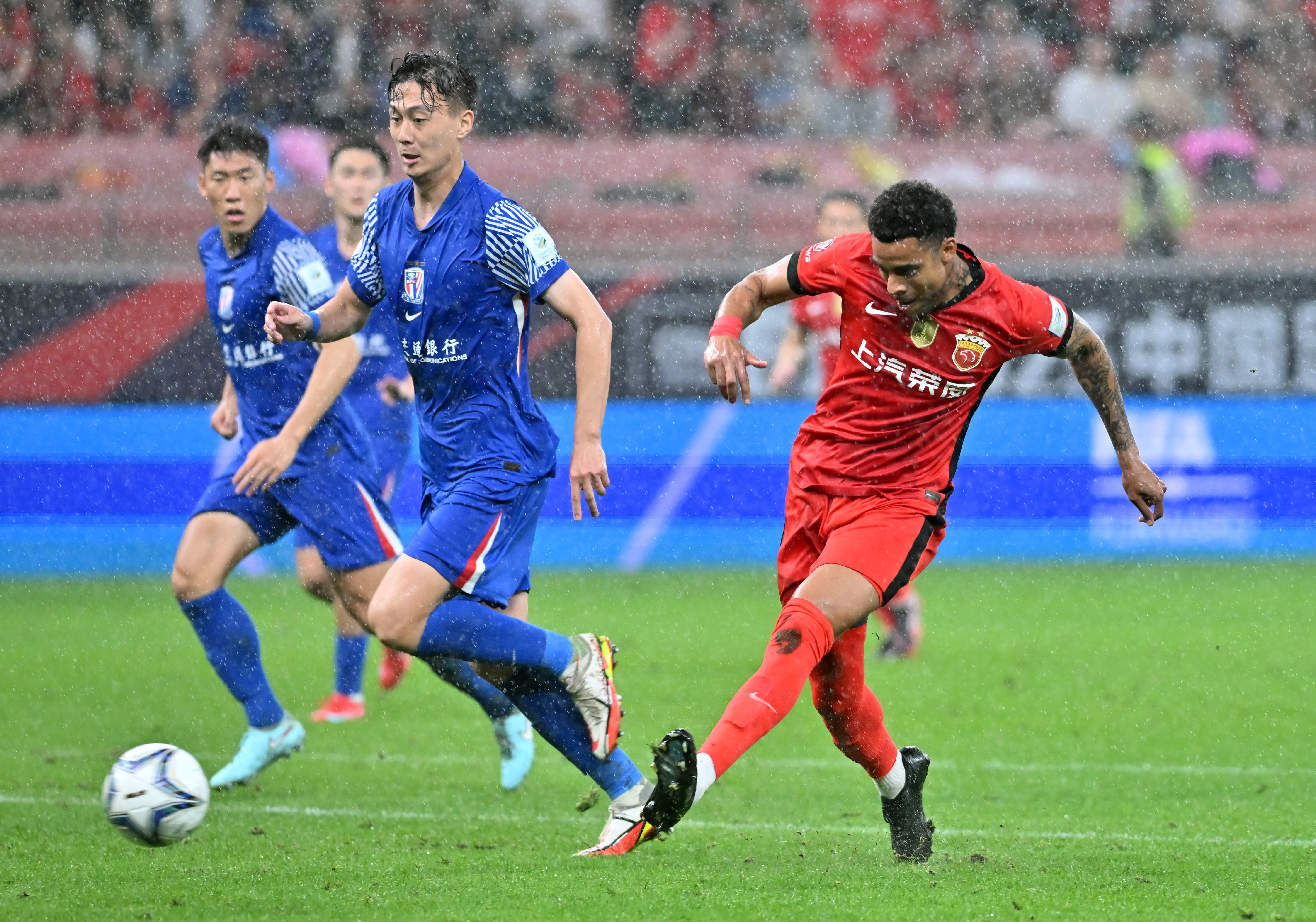 LOL电竞平台 -关于英超今晨走向成谜,上海申花强势反弹,底气十足,年轻球员得到机会的信息