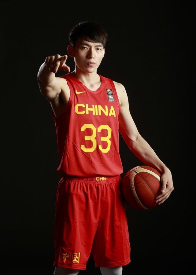 LOL电竞中国 -亚冠赛程吃紧，费耶诺德转会期手感冰凉，赛场秩序良好，高层口径保持一致的简单介绍